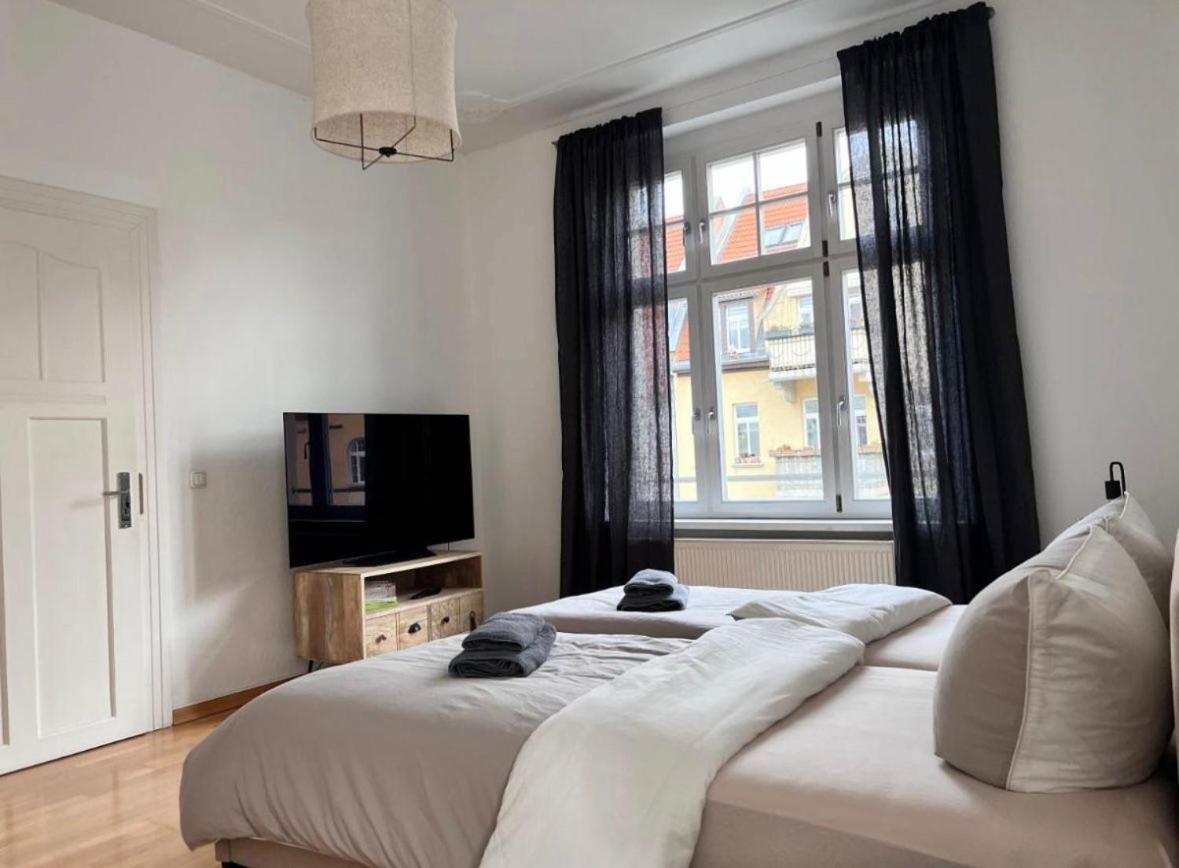 Feine Apartments In Der Suedstadt Von Erfurt Mit Kostenlosen Stellplatz & Flasche Wein Zur Begruessung Zewnętrze zdjęcie