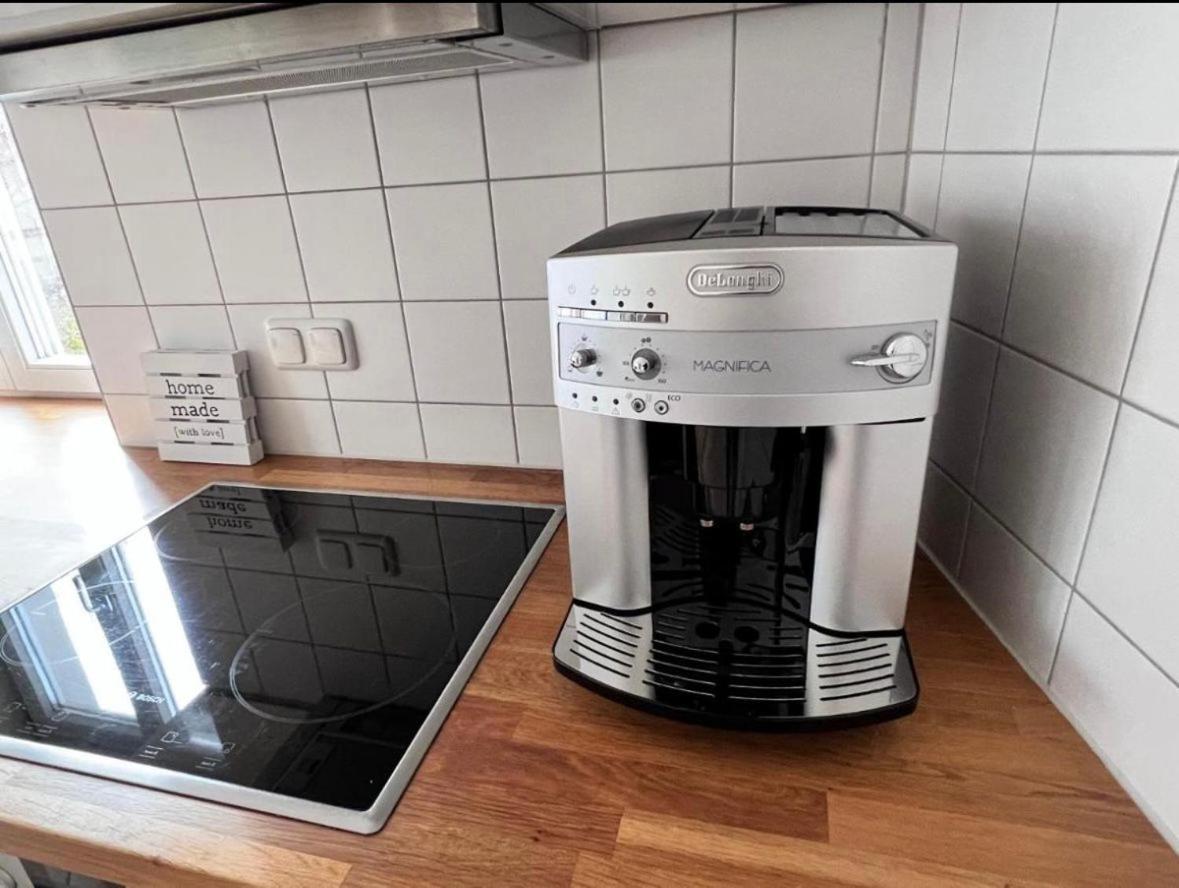 Feine Apartments In Der Suedstadt Von Erfurt Mit Kostenlosen Stellplatz & Flasche Wein Zur Begruessung Zewnętrze zdjęcie